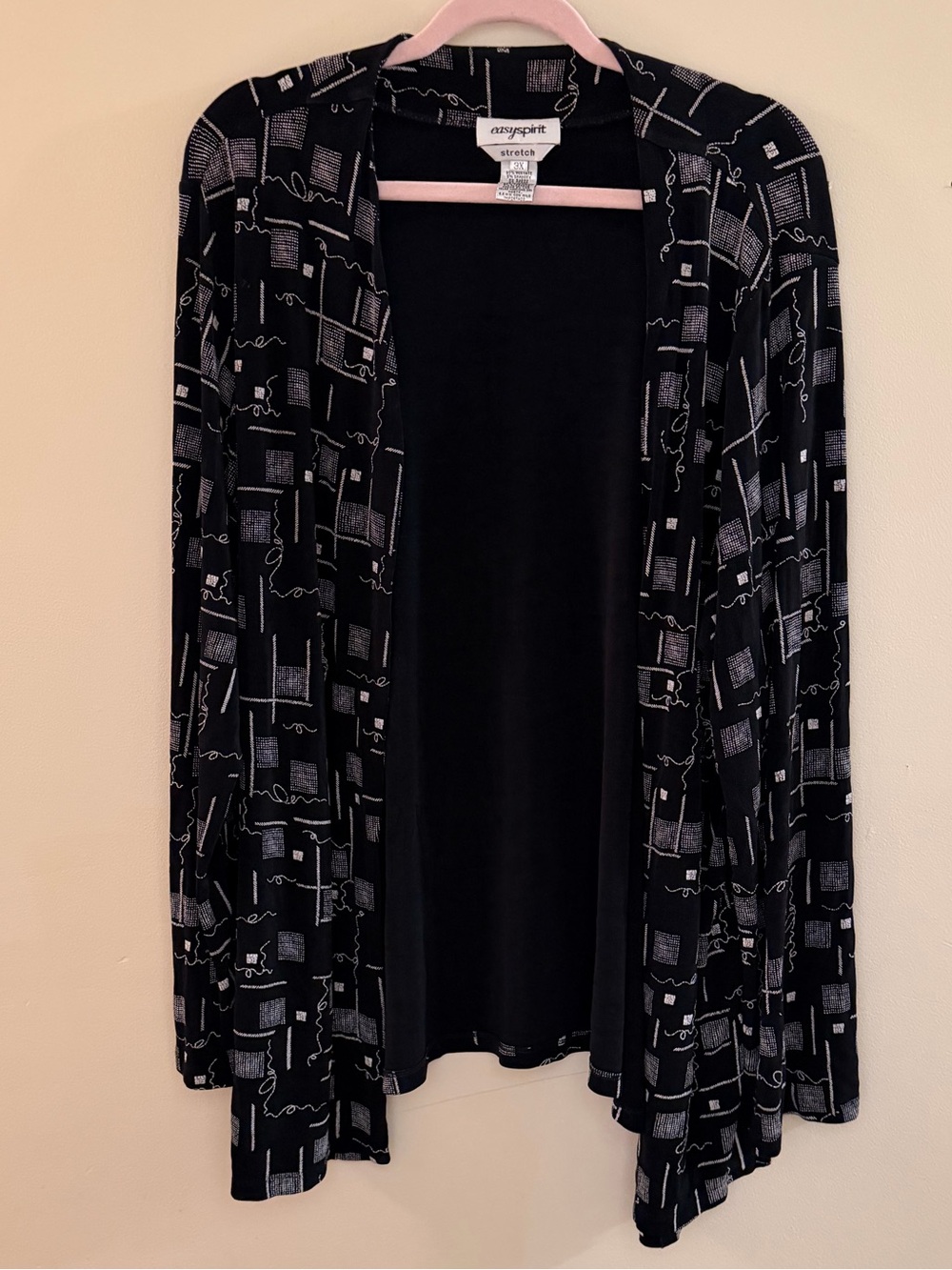 EUC Easy Spirit Open Front Black And White Geometric Women's Cardigan Size 3XL-G